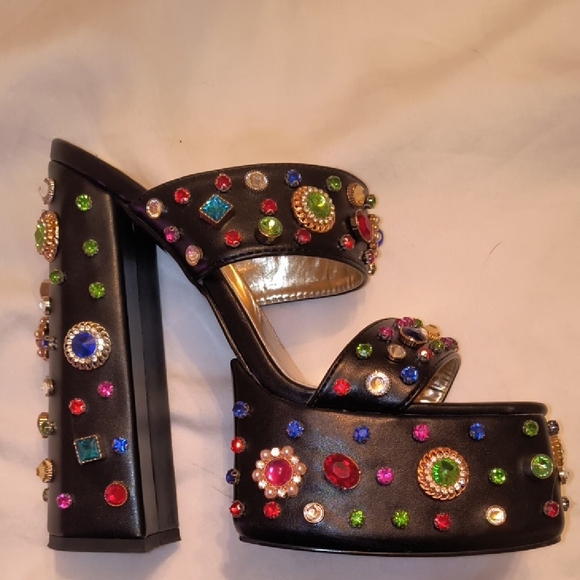 Rich Brown Platform Sandals with Chunky Heel and Colorful Embellishments - Picture 2 of 5